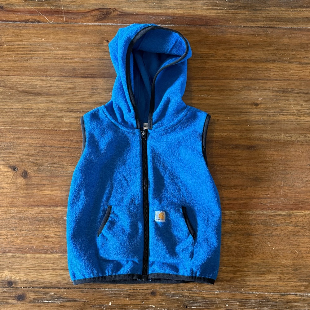 Carhartt vest and sweatshirt